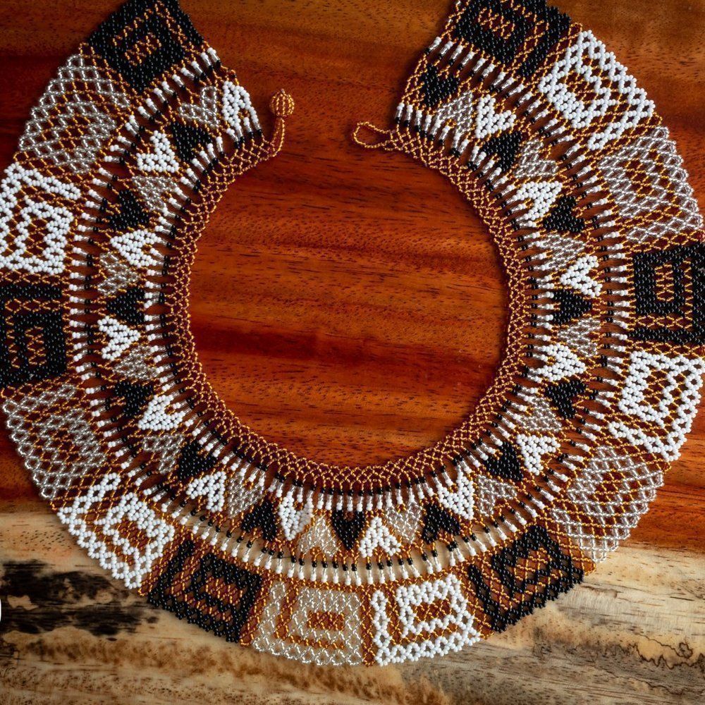 Handmade by Colombian Natives necklace embera okama beaded